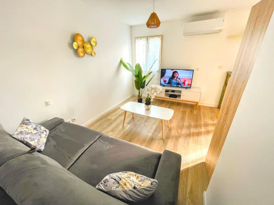 Studio Cosy - 2 Pers - Beziers - Centre - Terrasse - Clim Bagian luar foto